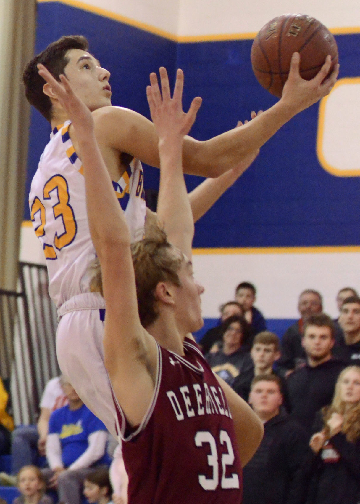Derek Lindert